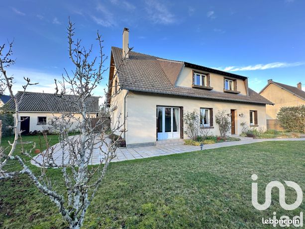 Maison 8 pièces 179 m²