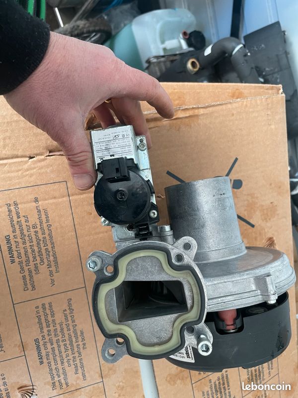 Vanne gaz+ ventilateur (image 1)