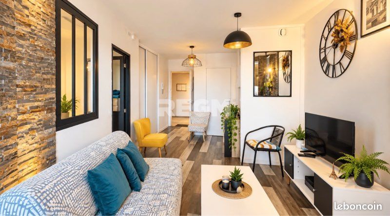 Appartement 3 pièces 42 m² · à Évry-Courcouronnes · 42 m² · 900 €/mois