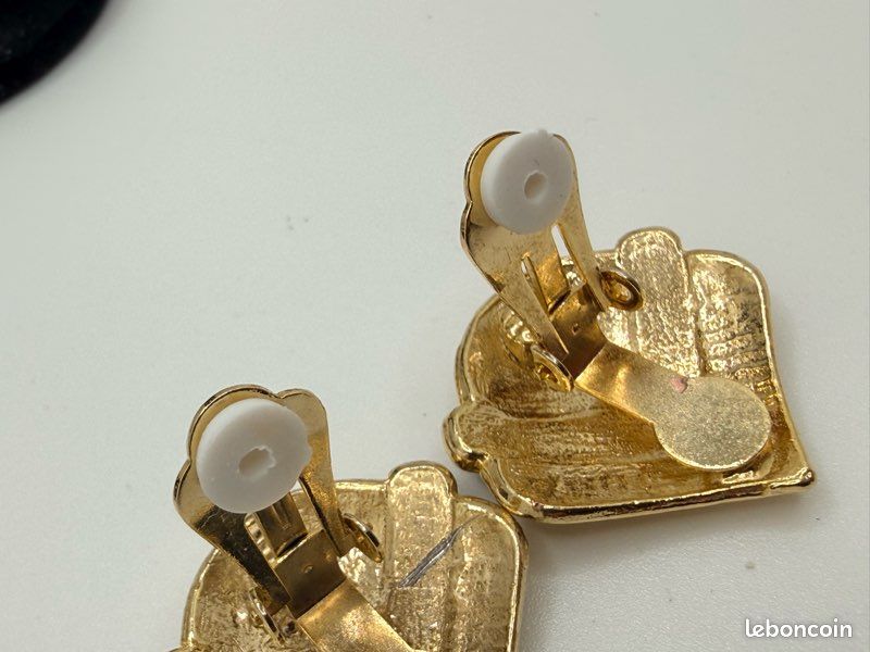 Boucles d'oreilles vintage triangle en acier bleu ciel années 80