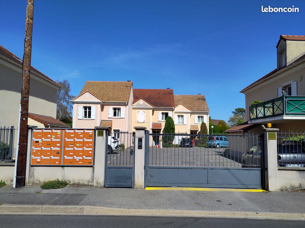 Maison 5 pièces 85 m² · à Marolles-en-Hurepoix · 85 m² · 289 800 €
