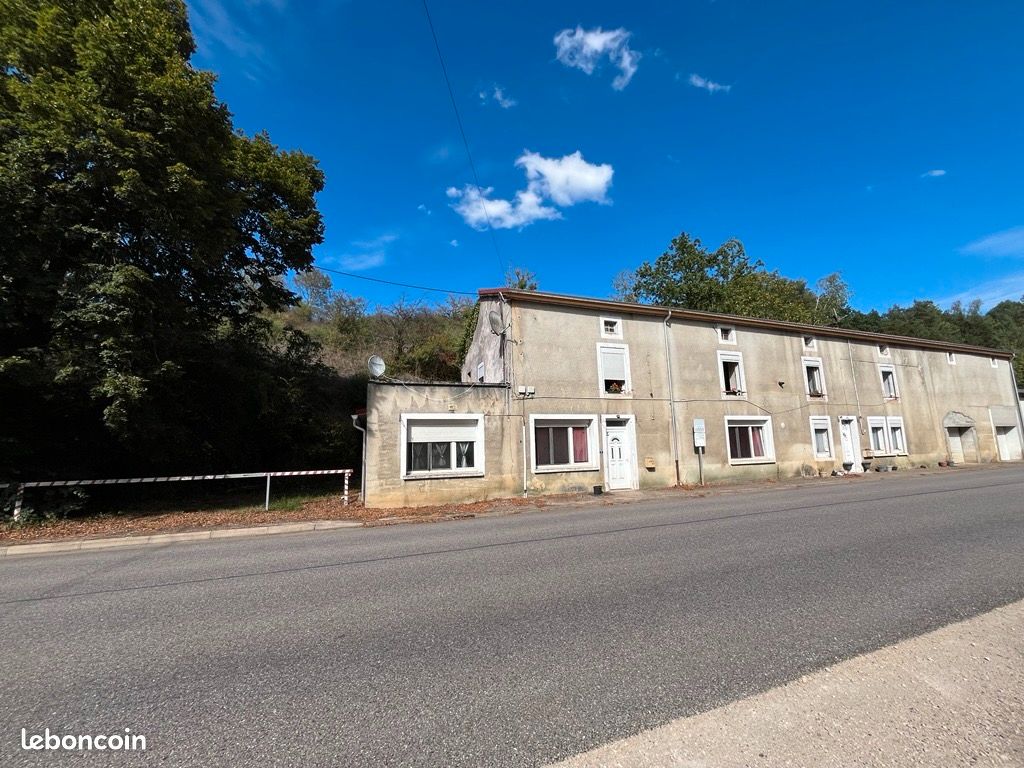 Immeuble 9 pièces 227 m² · à Circourt-sur-Mouzon · 227 m² · 89 500 €
