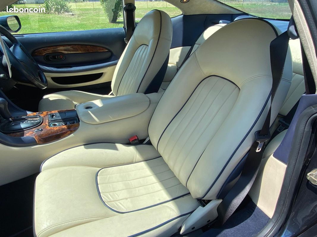 Aston Martin DB7 6 cylindres 3.2 340cv - Financement à partir de 340e/Mois (image 17)
