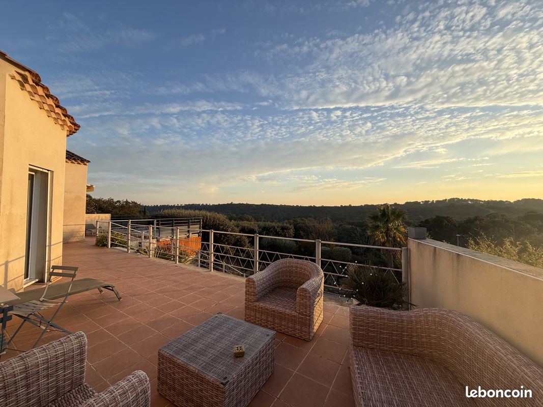 Maison 4 pièces 128 m² · à Nîmes · 128 m² · 499 000 €