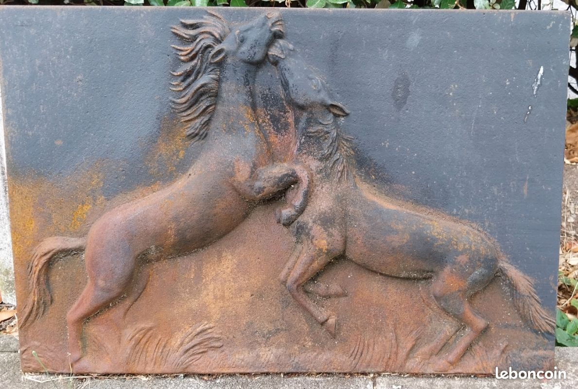 Plaque de cheminèe décorative 2 chevaux (image 1)