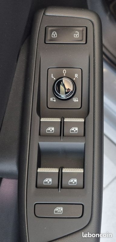 VOLKSWAGEN ID.3 Neo 50 kWh Life (image 13)