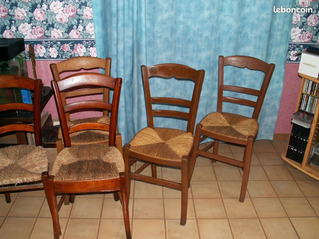 Anciennes chaises en paille à restaurer (image 2)