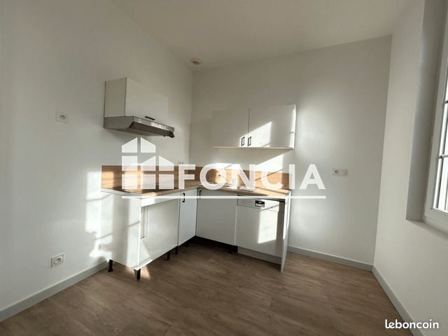 Appartement 2 pièces 26 m² · à Rochefort · 26 m² · 540 €