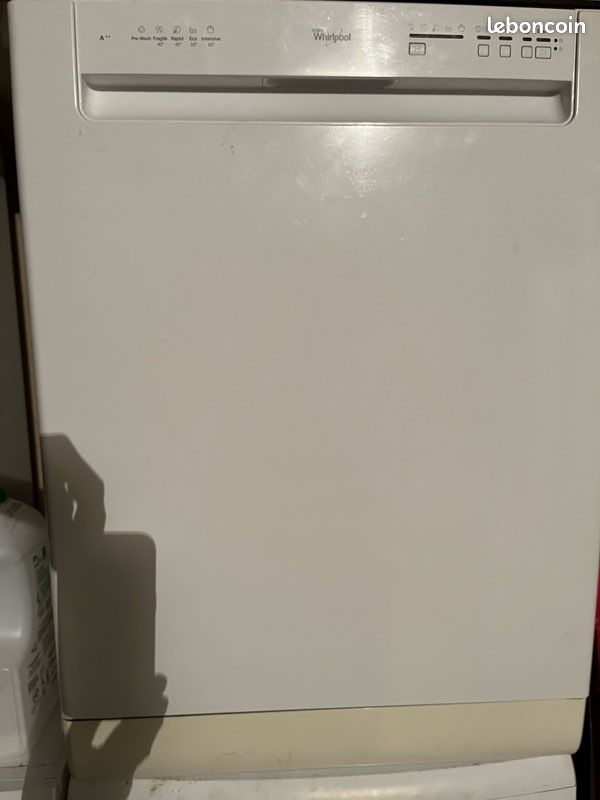 Lave vaisselle whirpool À++ (image 1)