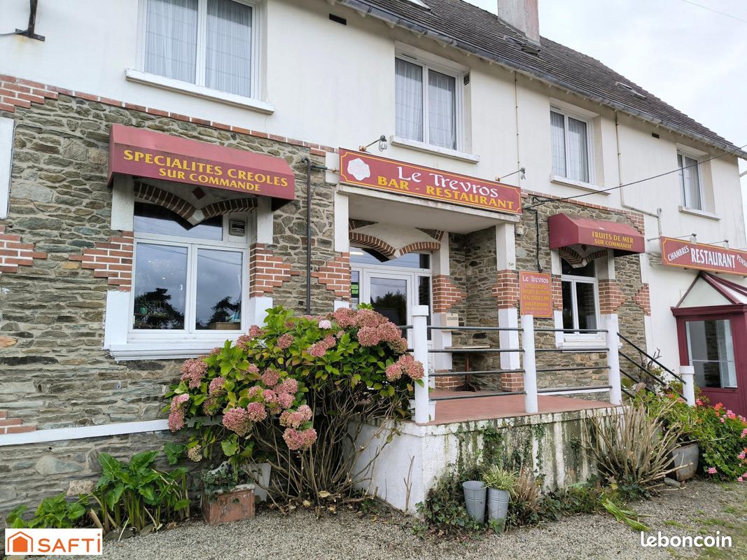 Maison 19 pièces 264 m² · à Plestin-les-Greves · 264 m² · 269 000 €