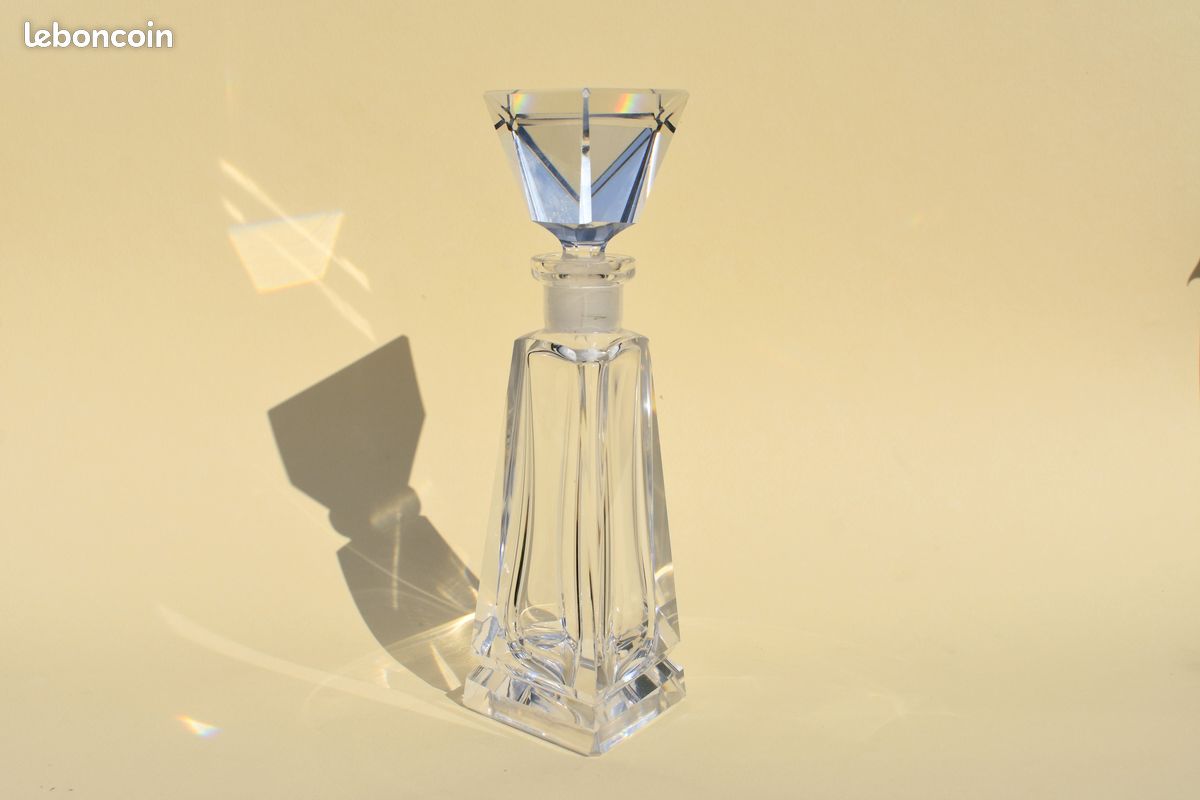 Flacon pour parfum en cristal – maison du cristal 20e siècle (image 3)