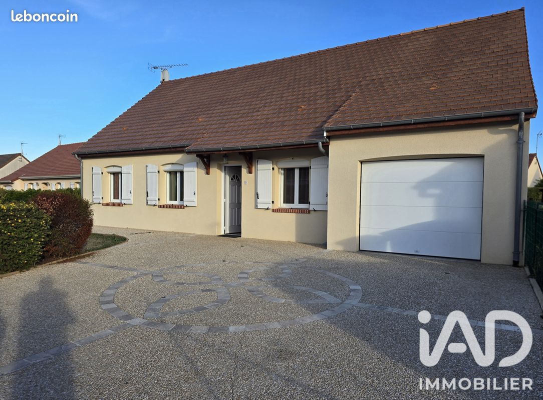 Maison 4 pièces 88 m² · à La Chaussée-Saint-Victor · 88 m² · 195 000 €