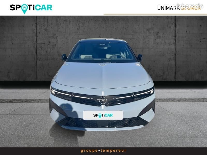 Opel Astra Sports Tourer 1.2 Turbo Hybrid 145ch GS e-DCT 6 (image 2)