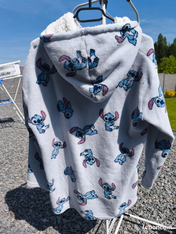 Pull à capuche Stitch (image 3)