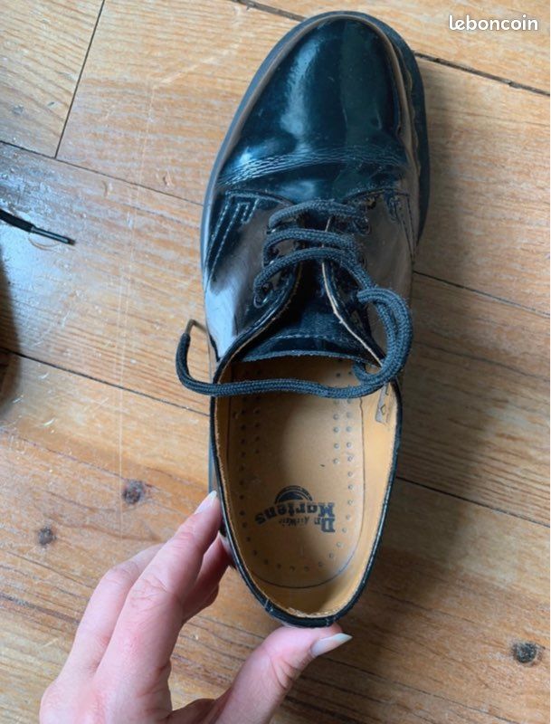 Derbies Martens basses vernies modèle 1461 taille 36 Chaussures