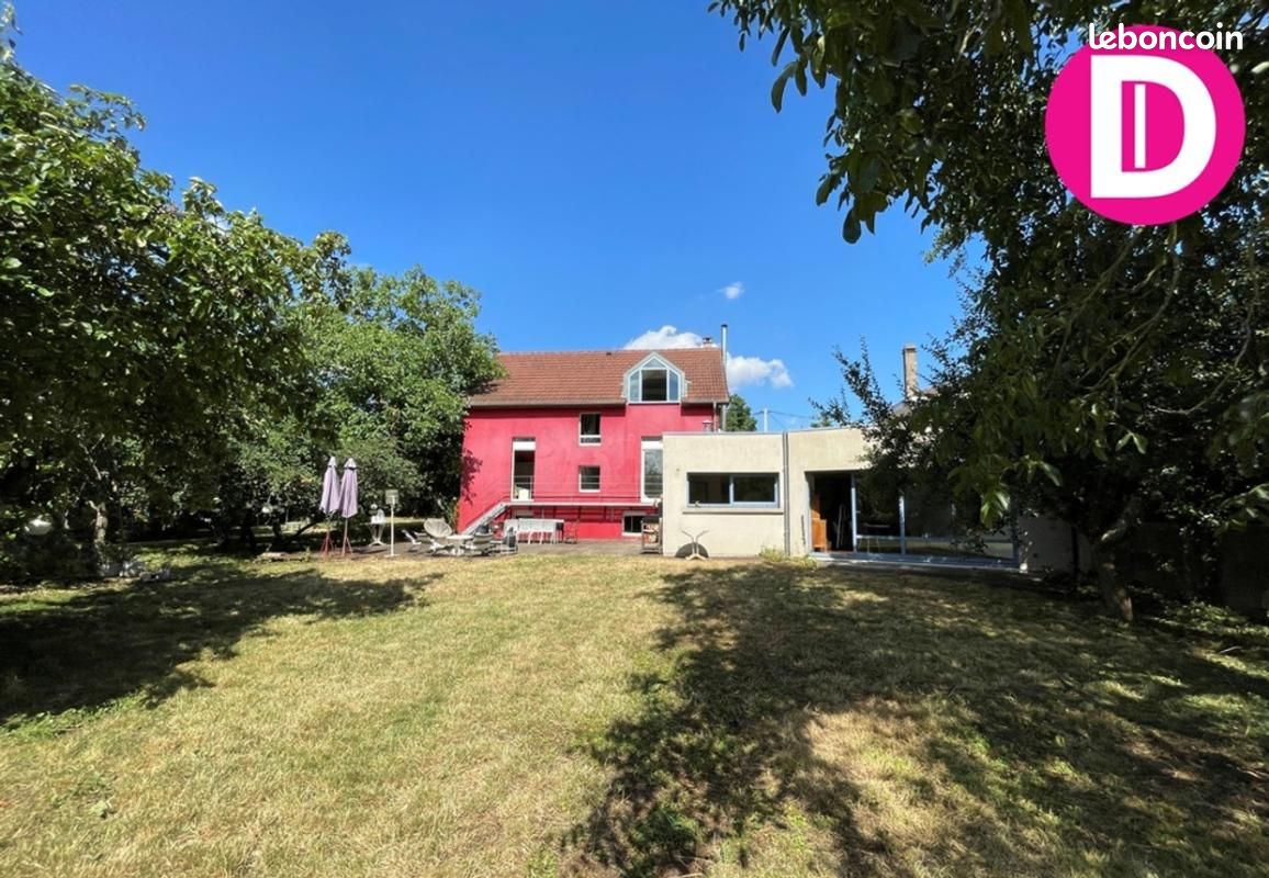 Maison 9 pièces 210 m² · à Woippy · 210 m² · 479 000 €