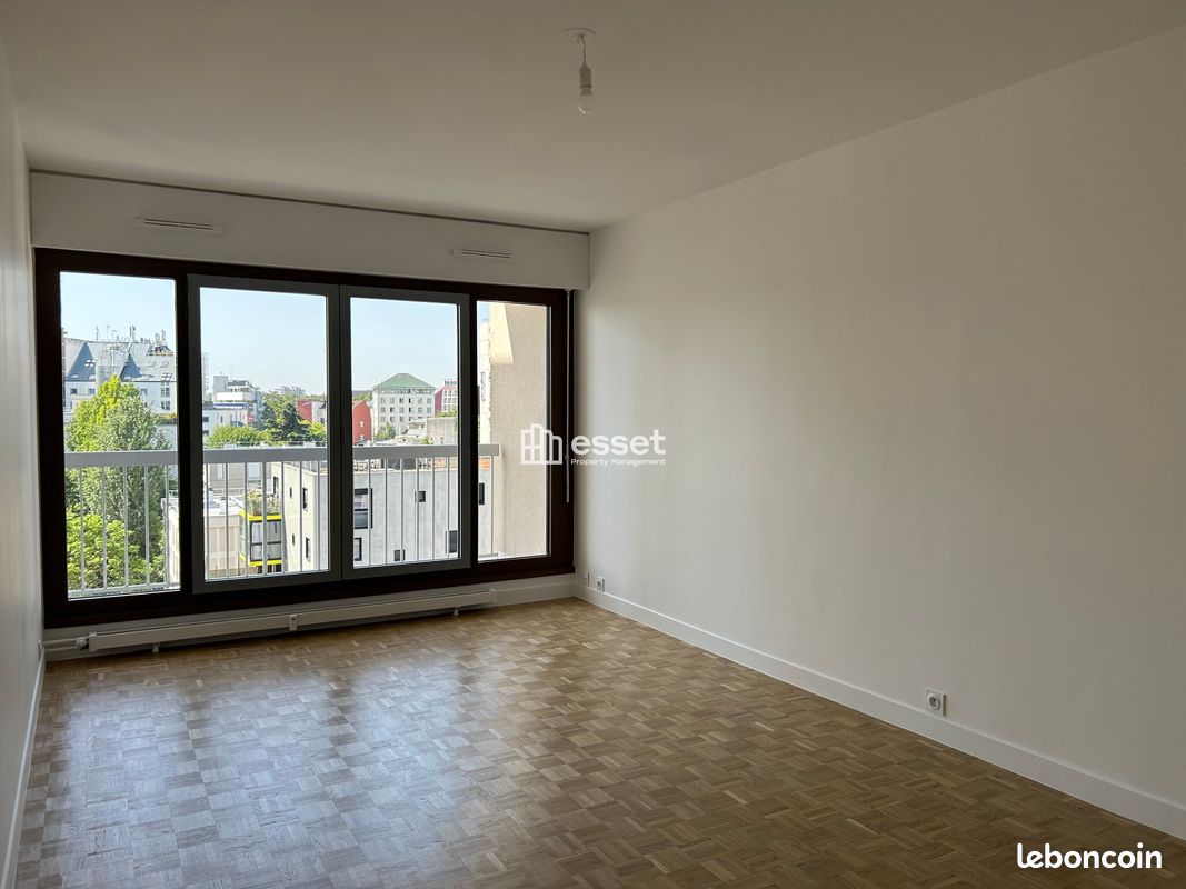 Appartement 3 pièces 65 m² · à Paris · 65 m² · 1 950 €