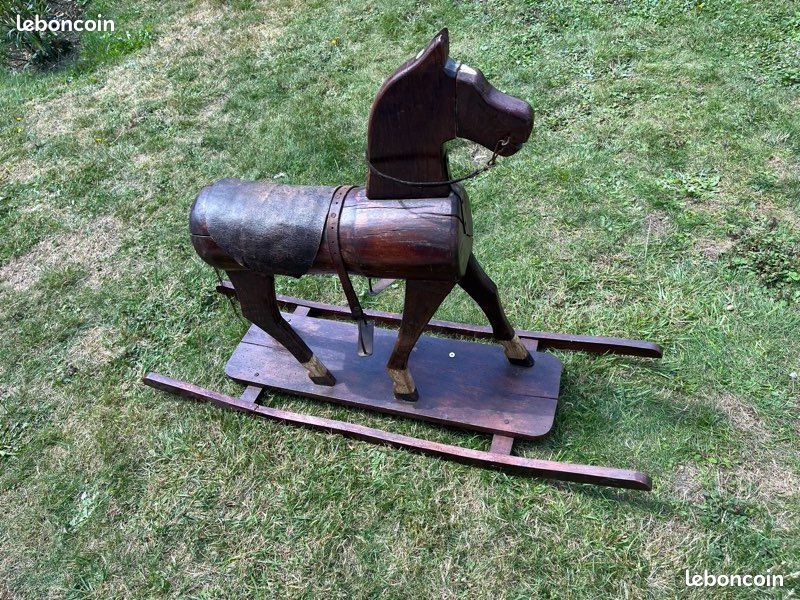 Ancien Cheval à Bascule En Bois Polychrome – Jouet Vintage 21x21 Cm