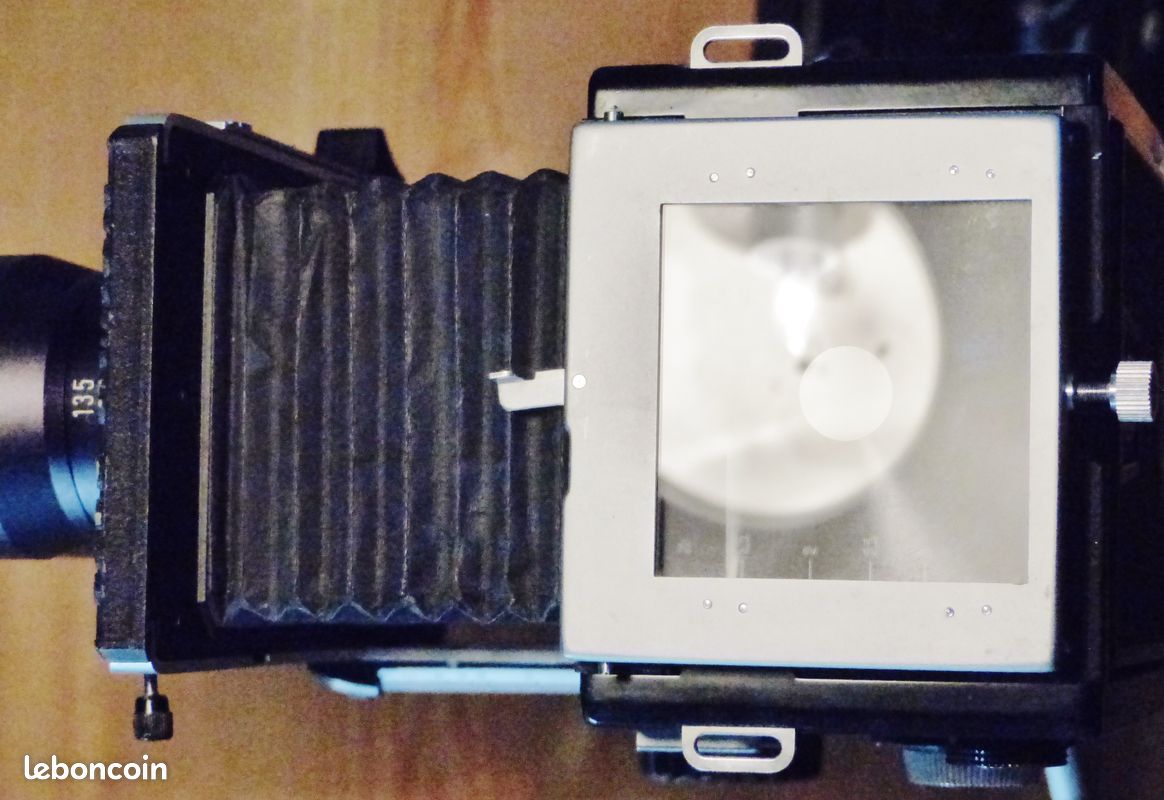 Appareil Photo Mamiya C330 PRO TLR - 6x6 - Avec Objectif 135mm F/4.5 Sekor Et Porofinder Cds