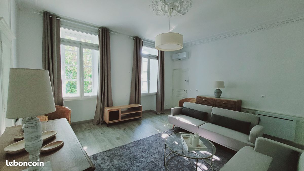 Appartement 2 pièces 70 m² · à La Rochelle · 70 m² · 1 300 €