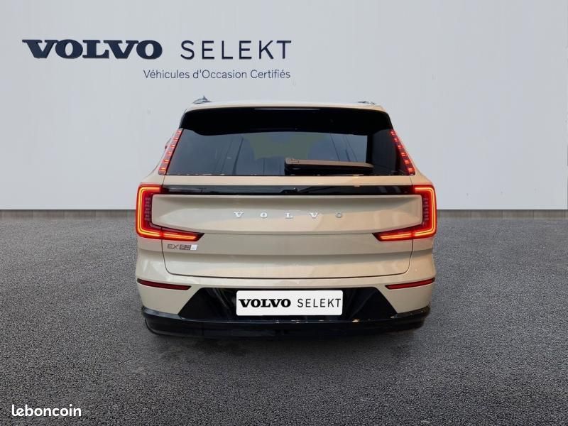 Volvo EX90 Twin Performance 517ch Ultra 7 places (image 4)