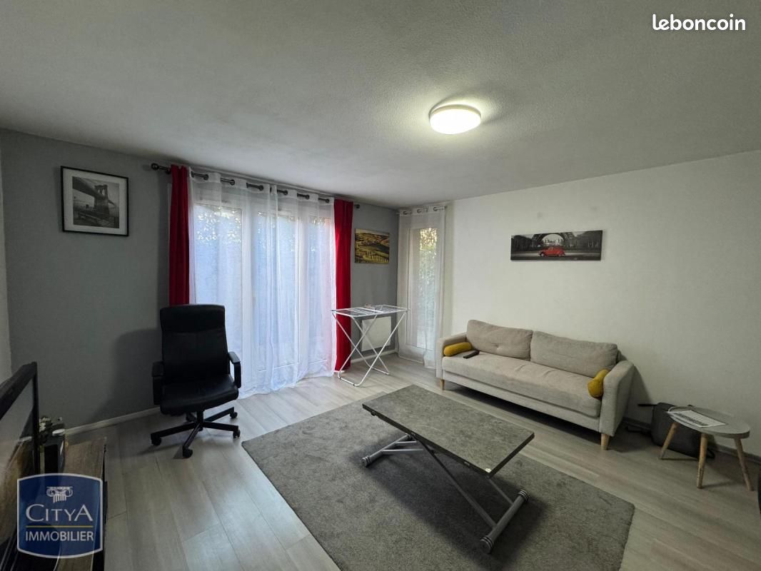 Appartement 2 pièces 47 m² · à Gex · 47 m² · 1 050 €/mois