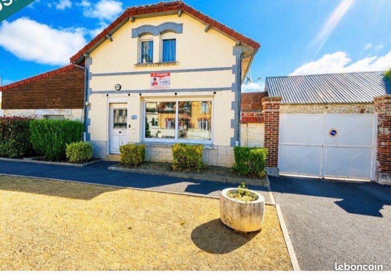 Maison 7 pièces 180 m² · à Amifontaine · 180 m² · 195 000 €