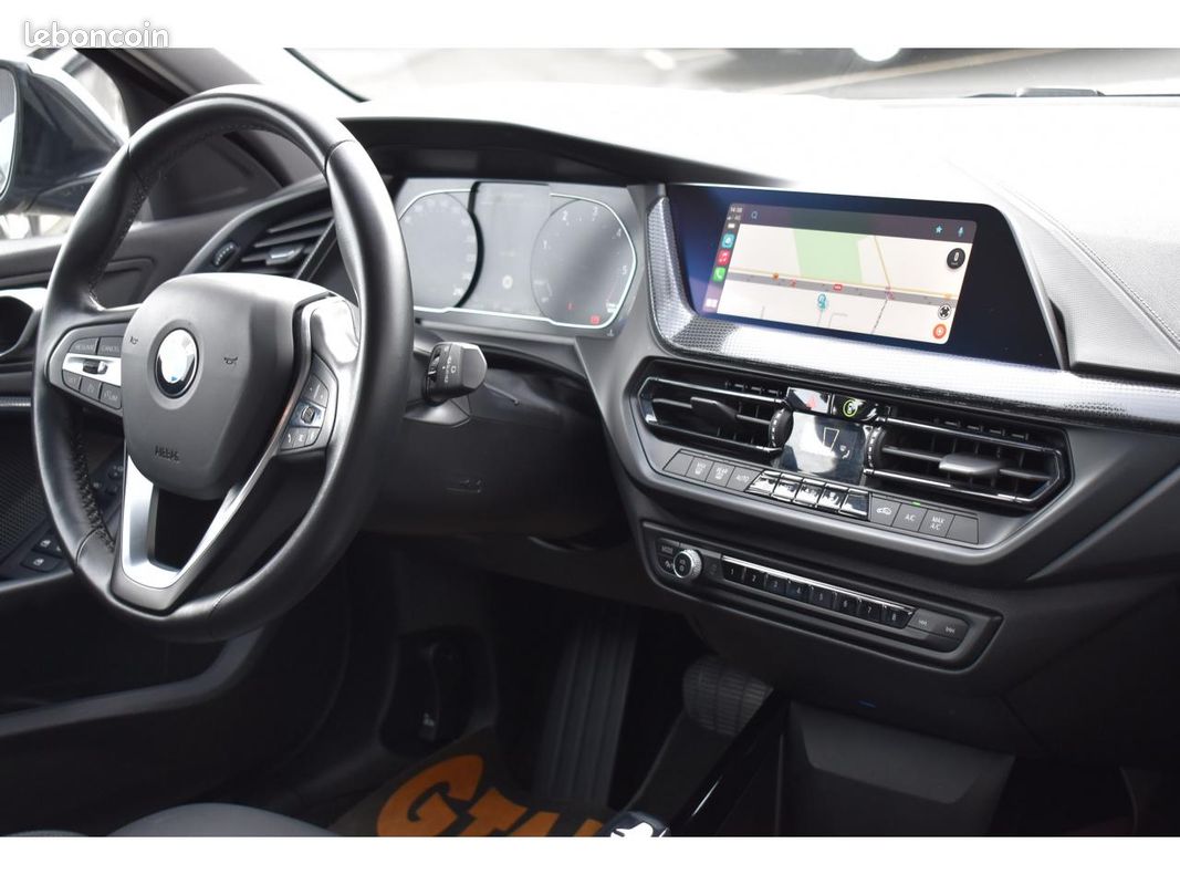 BMW SERIE 1 118d 150 ch BVA8 F40 Edition Sport (image 6)