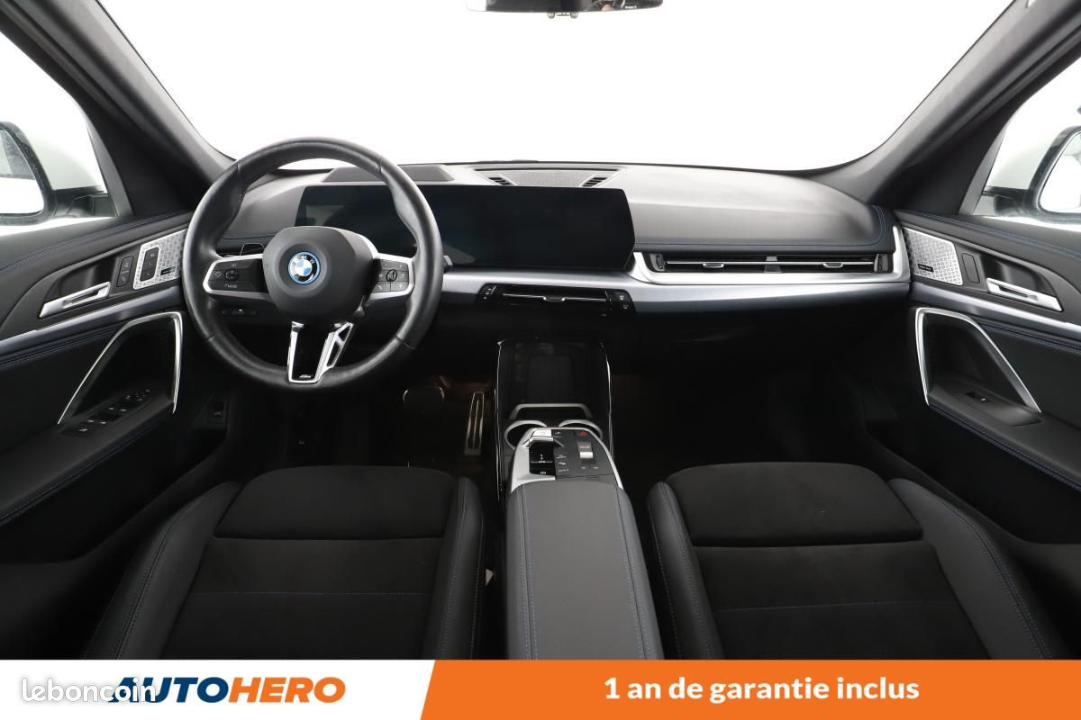 BMW iX1 xDrive30 M Sport BVA 313 ch (image 7)