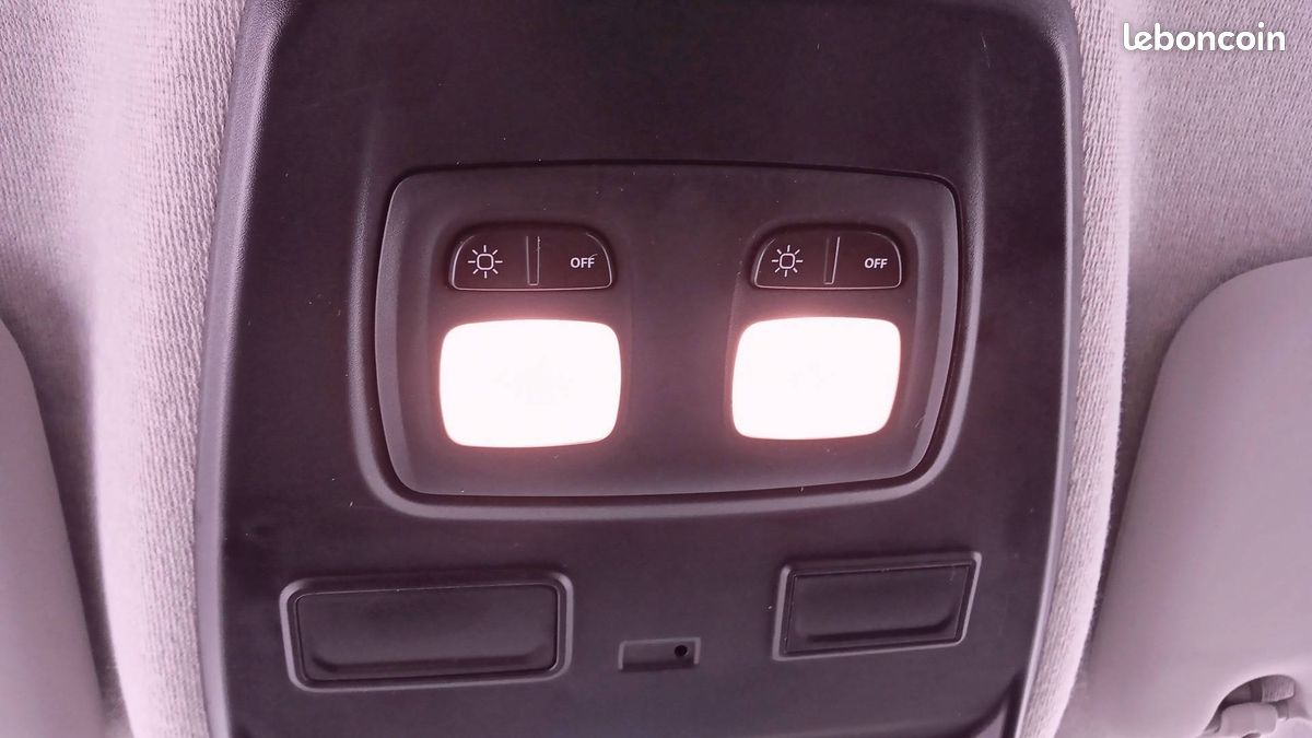 Renault trafic ca l1h1 3000 kg blue dci 130 grand (image 24)