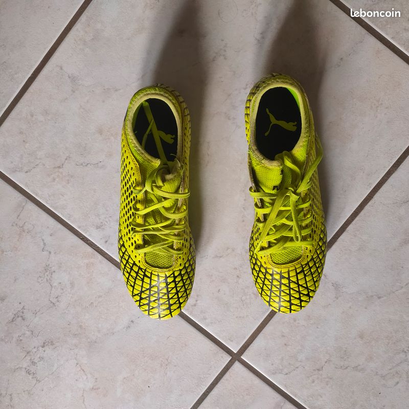 Chaussure de foot PUMA T.40 (image 1)