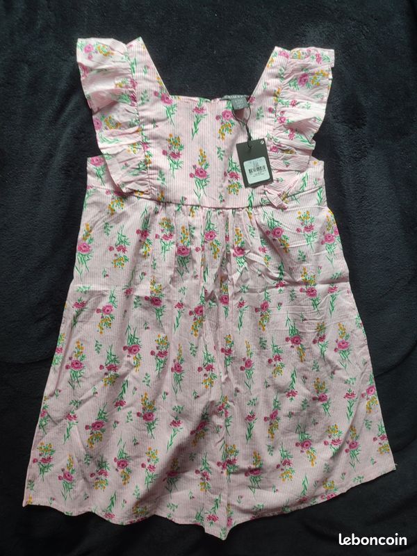 Robe légère roses et mimosas ans Vêtements