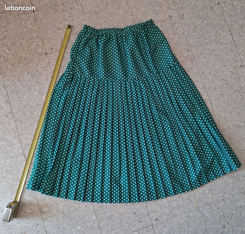 Jupe plissée verte à pois blancs taille 44 - Vêtements