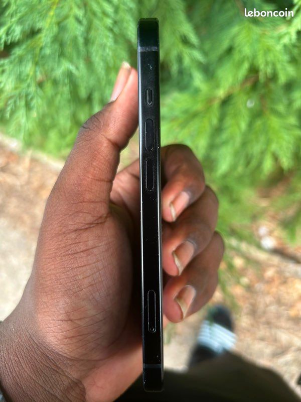 IPhone 15 (image 9)