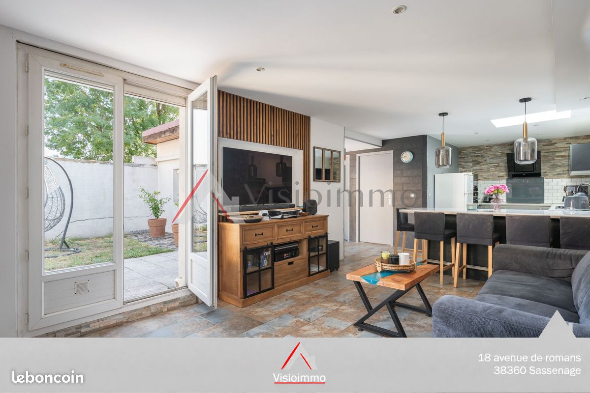 Maison 3 pièces 66 m² · à Échirolles · 66 m² · 160 000 €
