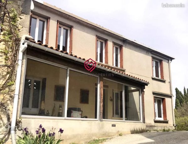 Propriété 5 pièces 134 m²