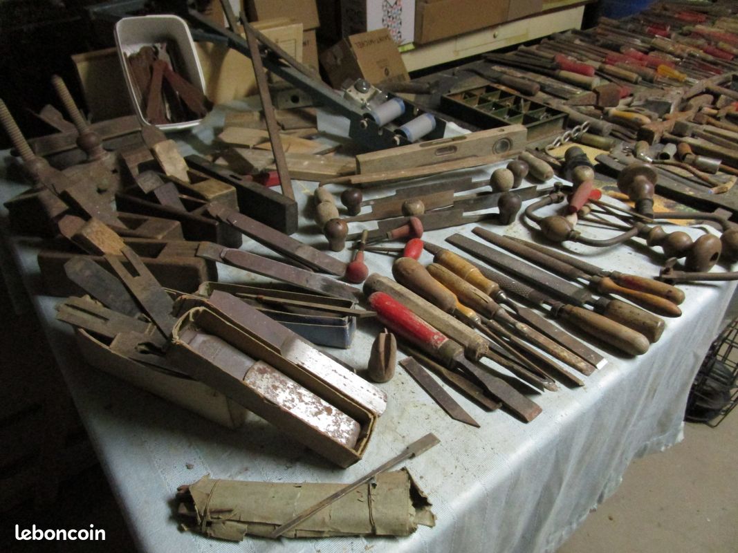 Outils anciens menuiserie, bricolage (image 1)