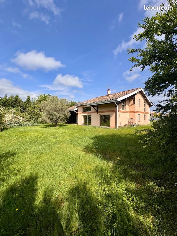 Maison 7 pièces 244 m² · à Plaisance-du-Touch · 244 m² · 449 000 €