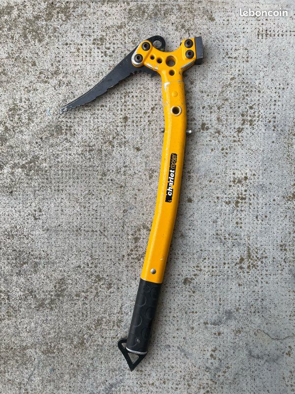 Piolet / Pickel Charlet Moser Goulotte 50cm (Gebraucht) in Glis für CHF