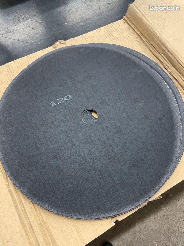 Plateau + abrasifs 60/80/120 diam. 420-430mm pour monobrosse (image 1)