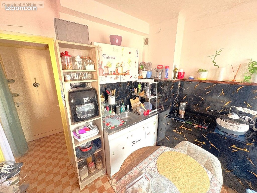 Studio 1 pièce 26 m² (image 8)