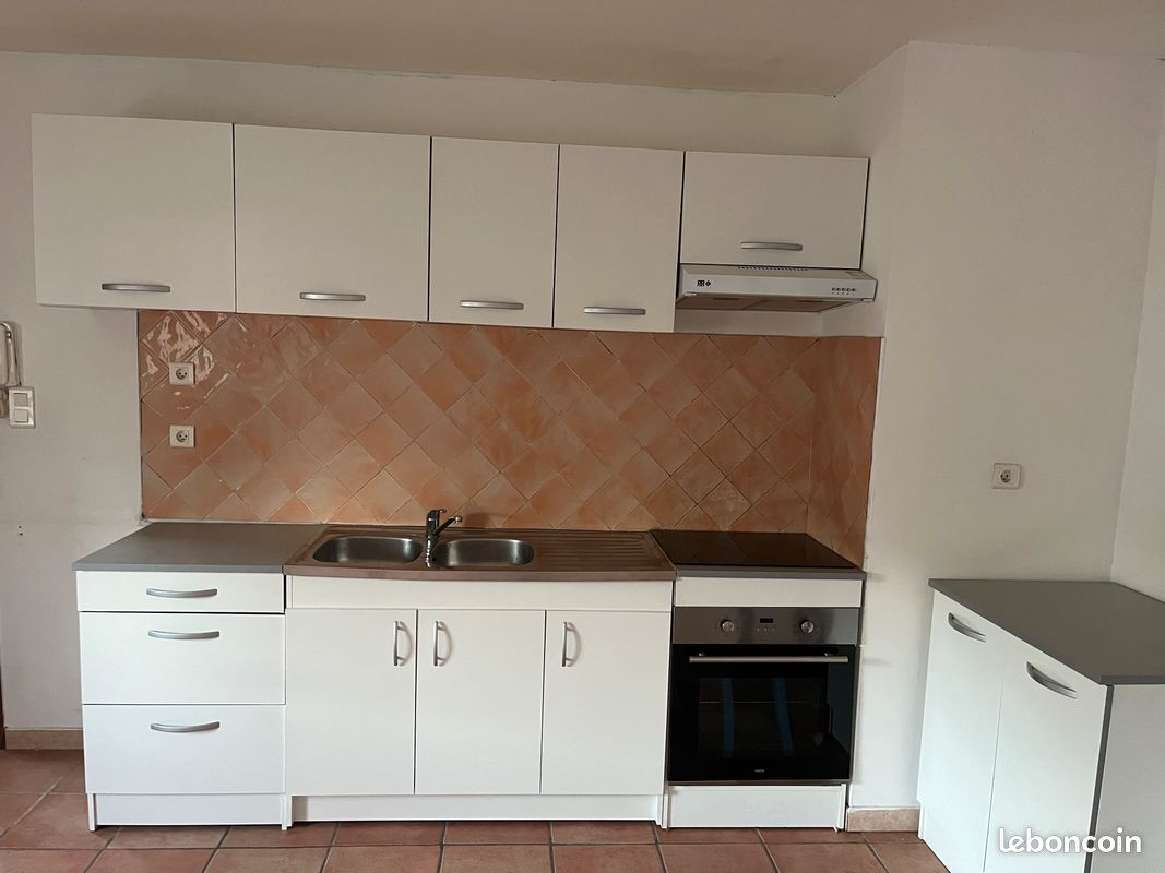 Appartement 3 pièces 62 m² · à Alès · 62 m² · 550 €/mois