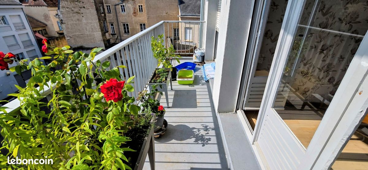 Appartement 3 pièces 86 m² · à Gray · 86 m² · 89 000 €
