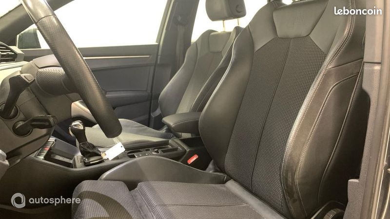 Audi Q3 45 TFSI e 245ch S line S tronic 6 (image 12)