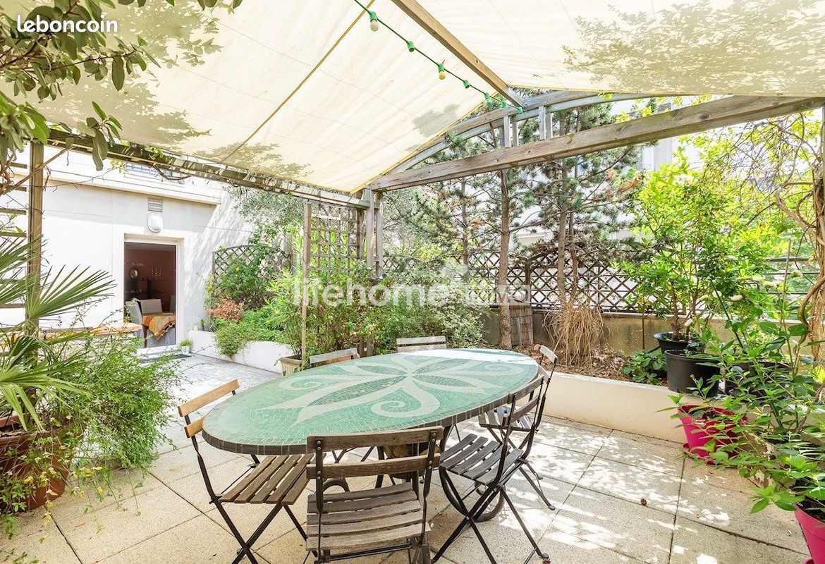 Appartement 4 pièces 106 m² · à Suresnes · 106 m² · 898 000 €