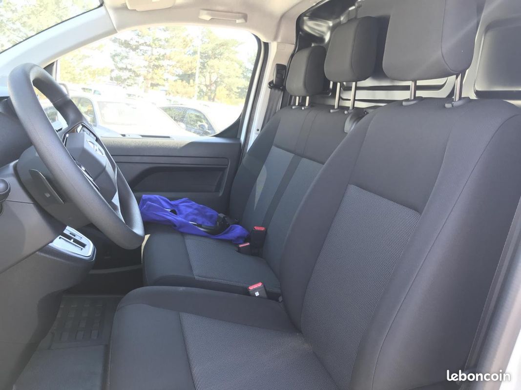 Opel vivaro fgn taille m bluehdi 180 s&s eat8 (image 26)