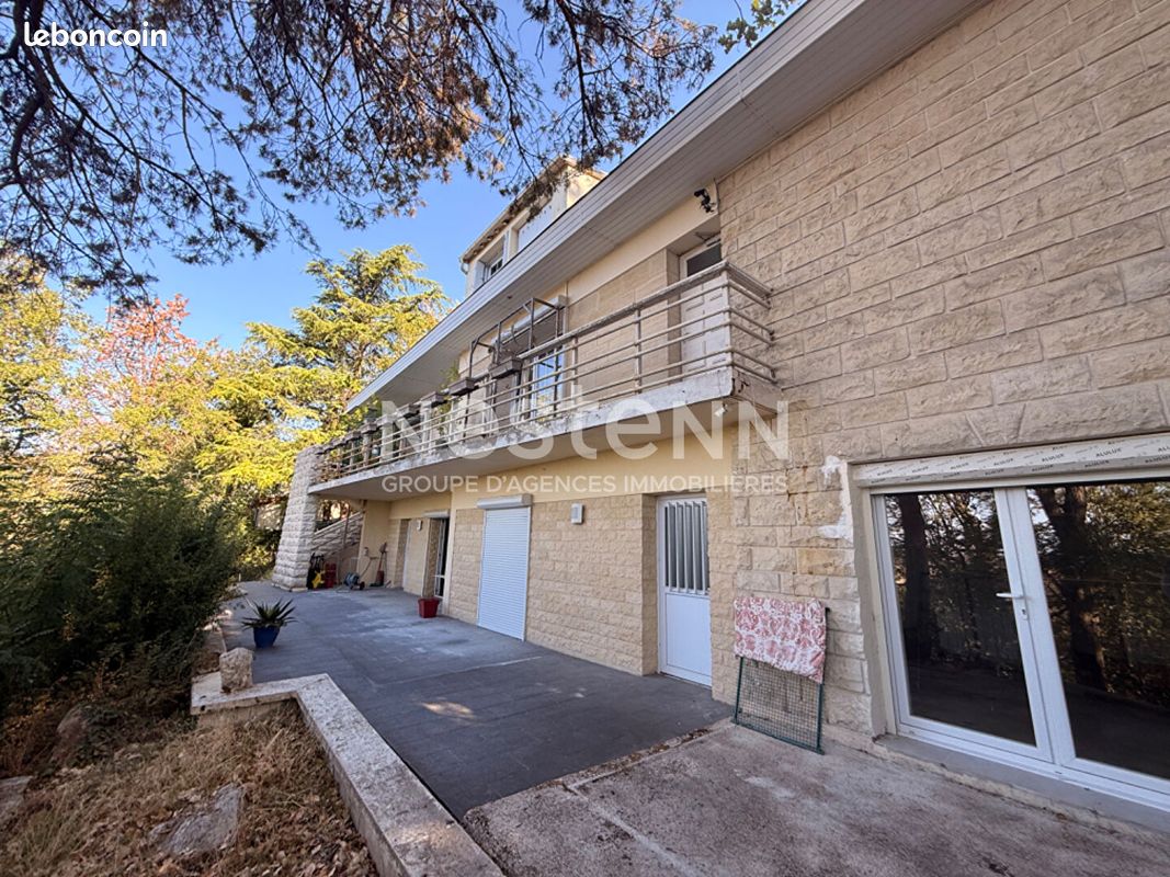 Maison 8 pièces 175 m² · à La Ferté-Alais · 175 m² · 340 000 €