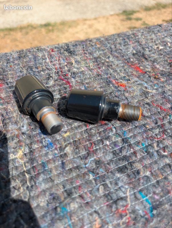 Embouts de guidon Yamaha FZ6 (image 3)