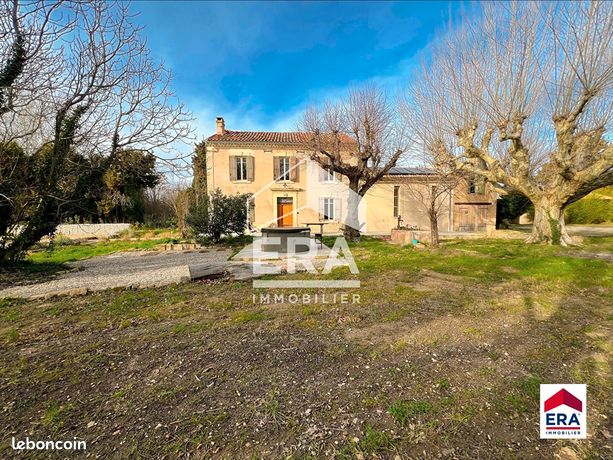 Mas 5 pièces 196 m²
