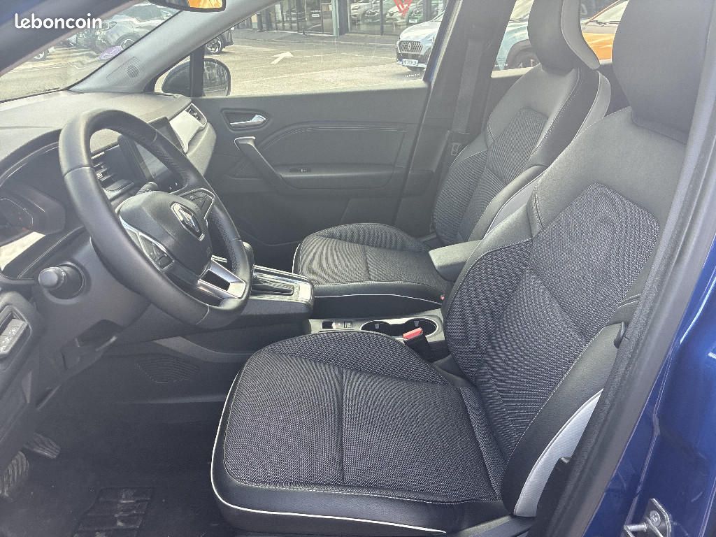 Renault Captur E-Tech full hybrid 145 Techno (image 18)
